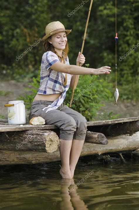 girls fishing|Beautiful Girl Fishing .